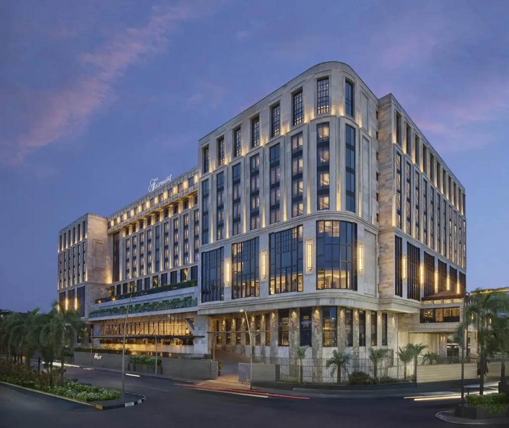 escorts service in fairmont hotel mumbai