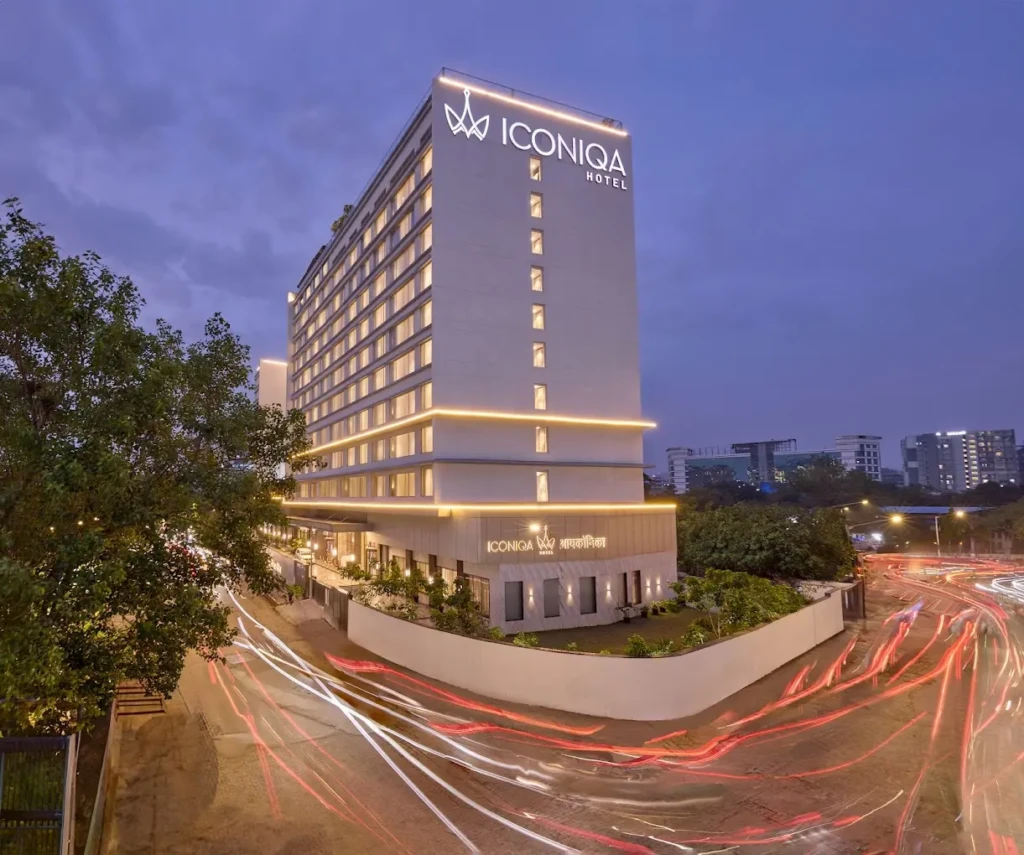 escorts service in Iconiqa Hotel Mumbai